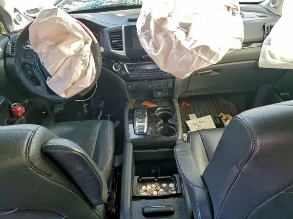5FNYF6H94HB064689 2017 HONDA PILOT - Image 8