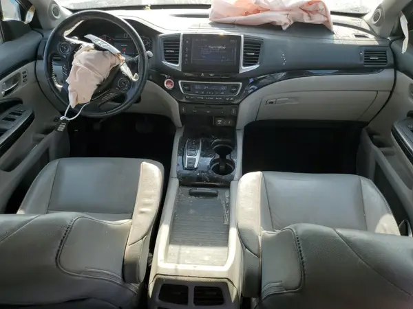 5FNYF6H94HB068161 2017 HONDA PILOT - Image 8