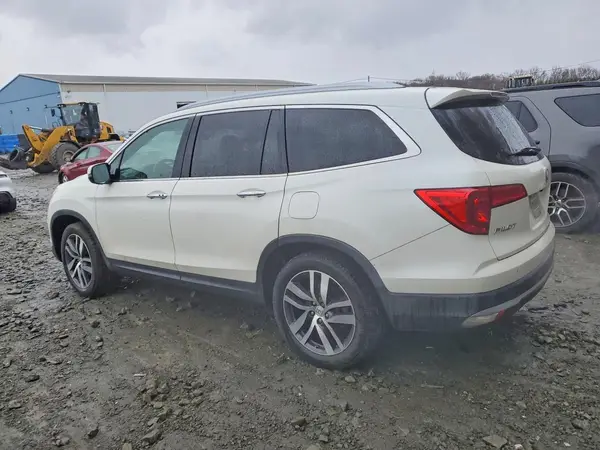 5FNYF6H94HB069696 2017 HONDA PILOT - Image 2