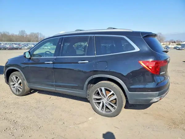 5FNYF6H94HB086577 2017 HONDA PILOT - Image 2