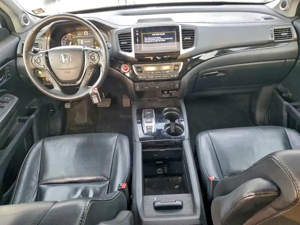 5FNYF6H94HB086661 2017 HONDA PILOT - Image 8
