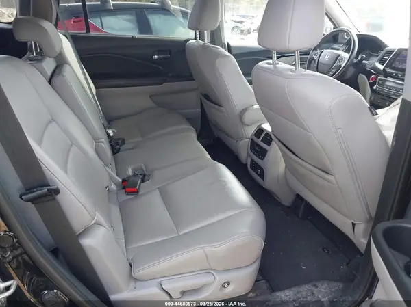 5FNYF6H94HB094422 2017 HONDA PILOT - Image 8