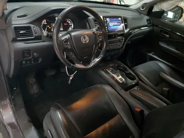 5FNYF6H94HB095084 2017 HONDA PILOT - Image 8