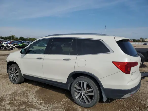 5FNYF6H94HB095974 2017 HONDA PILOT - Image 2