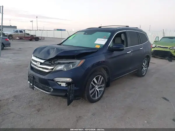 5FNYF6H94HB096476 2017 HONDA PILOT - Image 2