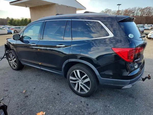 5FNYF6H94HB101546 2017 HONDA PILOT - Image 2