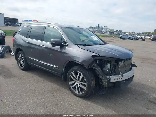 5FNYF6H94HB104432 2017 HONDA PILOT - Image 1