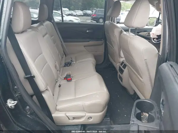 5FNYF6H94HB105435 2017 HONDA PILOT - Image 8