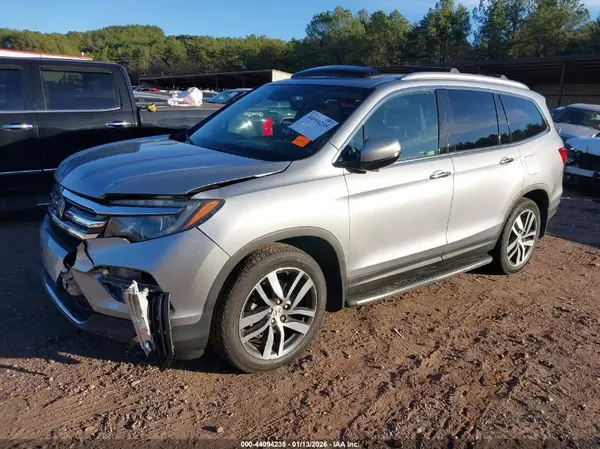 5FNYF6H94JB005647 2018 HONDA PILOT - Image 2