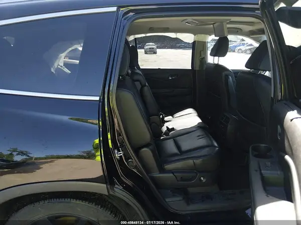 5FNYF6H94JB063547 2018 HONDA PILOT - Image 8