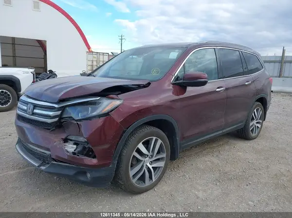 5FNYF6H94JB504643 2018 HONDA PILOT - Image 2