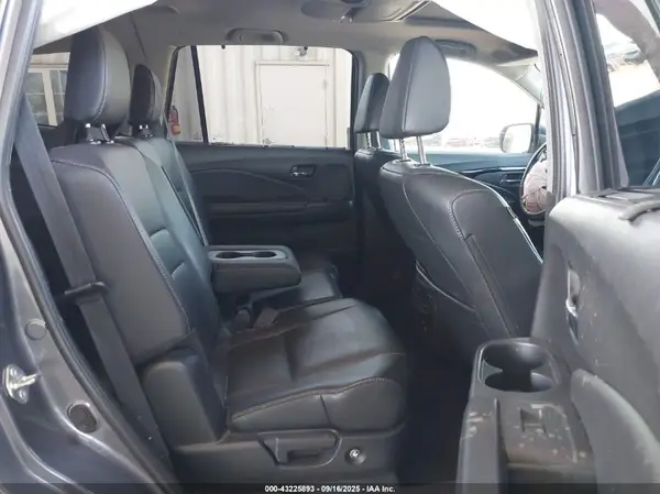 5FNYF6H94LB062403 2020 HONDA PILOT - Image 8