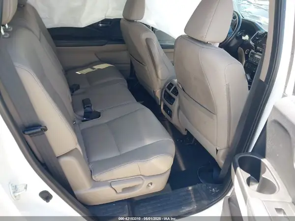 5FNYF6H94MB087593 2021 HONDA PILOT - Image 8