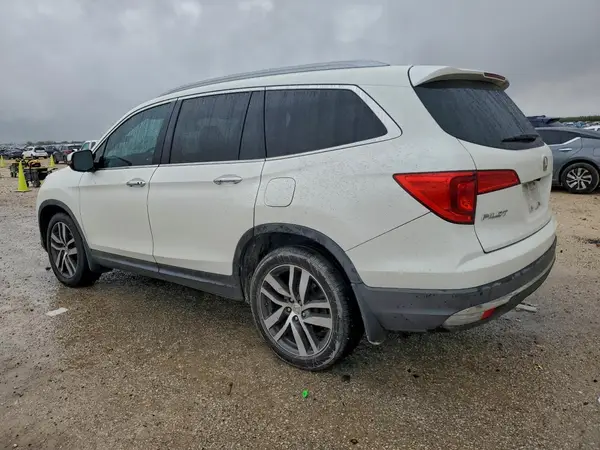 5FNYF6H95GB039427 2016 HONDA PILOT - Image 2