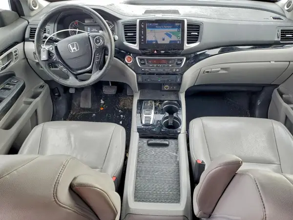 5FNYF6H95HB003111 2017 HONDA PILOT - Image 8