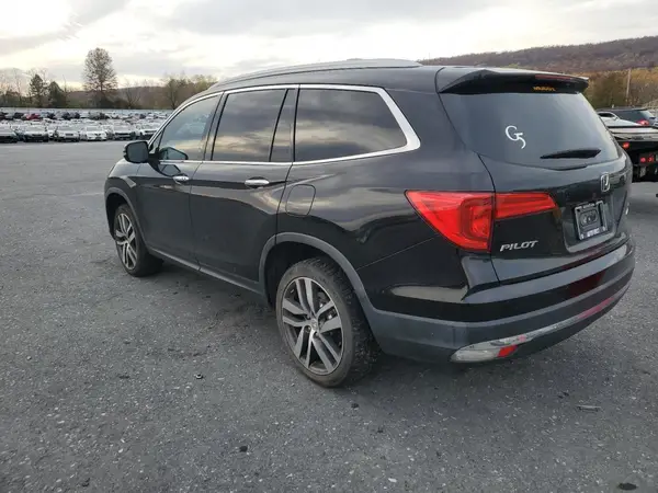 5FNYF6H95HB003125 2017 HONDA PILOT - Image 2