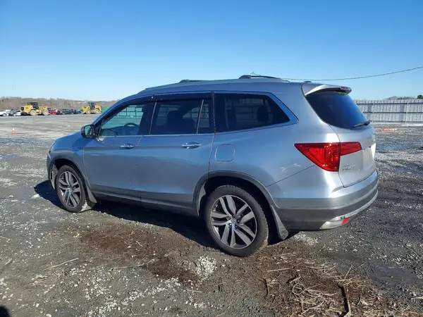 5FNYF6H95HB006865 2017 HONDA PILOT - Image 2