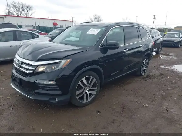 5FNYF6H95HB007854 2017 HONDA PILOT - Image 2