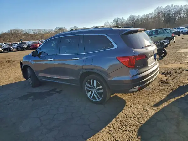 5FNYF6H95HB027277 2017 HONDA PILOT - Image 2