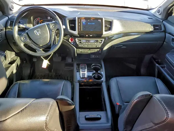 5FNYF6H95HB027277 2017 HONDA PILOT - Image 8