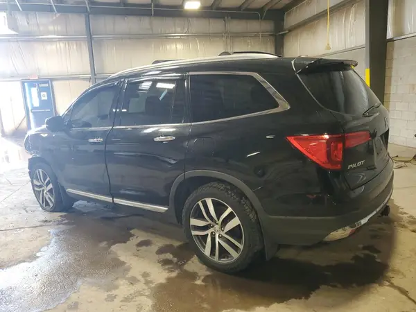 5FNYF6H95HB028090 2017 HONDA PILOT - Image 2