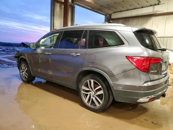 5FNYF6H95HB056293 2017 HONDA PILOT - Image 2