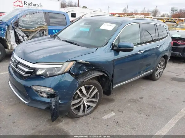 5FNYF6H95HB081128 2017 HONDA PILOT - Image 2