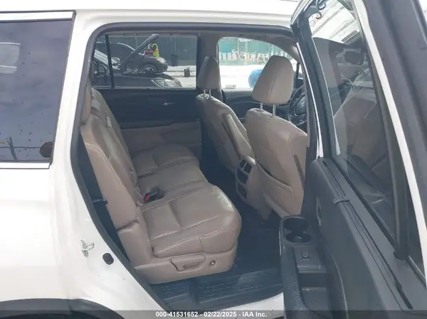 5FNYF6H95HB094641 2017 HONDA PILOT - Image 8