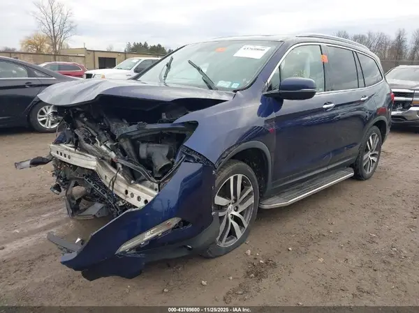 5FNYF6H95HB102463 2017 HONDA PILOT - Image 2