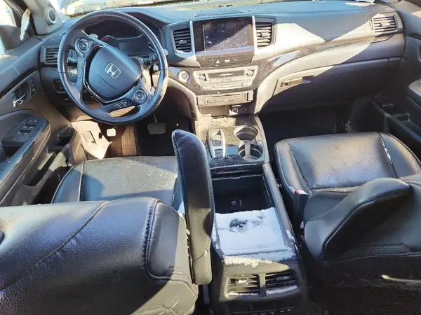 5FNYF6H95JB017094 2018 HONDA PILOT - Image 8