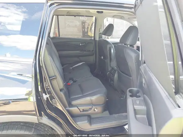 5FNYF6H95KB005383 2019 HONDA PILOT - Image 8