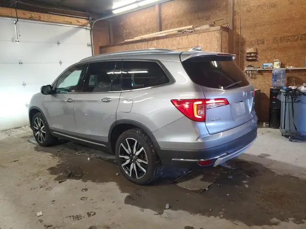 5FNYF6H95KB024032 2019 HONDA PILOT - Image 2