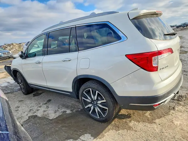 5FNYF6H95KB045706 2019 HONDA PILOT - Image 2