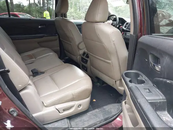 5FNYF6H96GB005593 2016 HONDA PILOT - Image 8