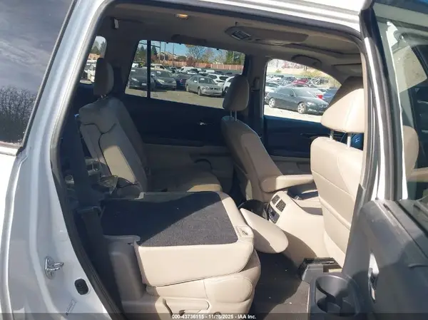 5FNYF6H96GB029327 2016 HONDA PILOT - Image 8