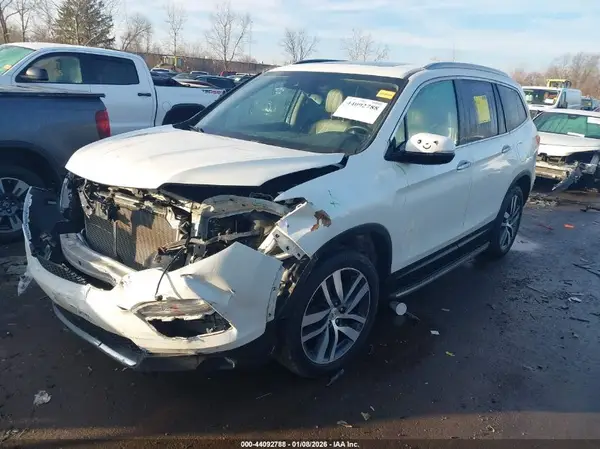 5FNYF6H96GB030266 2016 HONDA PILOT - Image 2