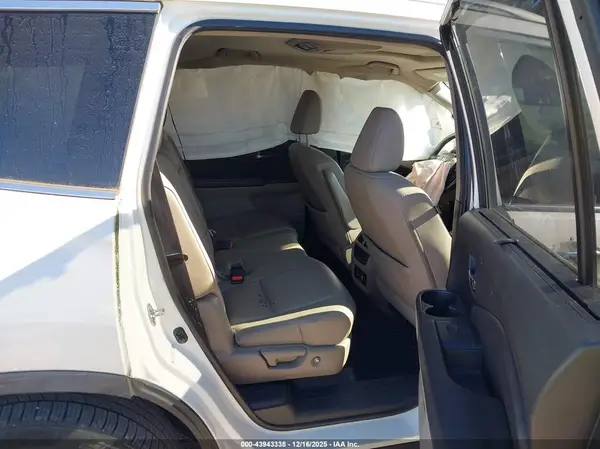 5FNYF6H96GB058259 2016 HONDA PILOT - Image 8