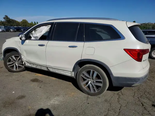 5FNYF6H96GB083713 2016 HONDA PILOT - Image 2