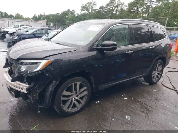 5FNYF6H96HB004168 2017 HONDA PILOT - Image 2