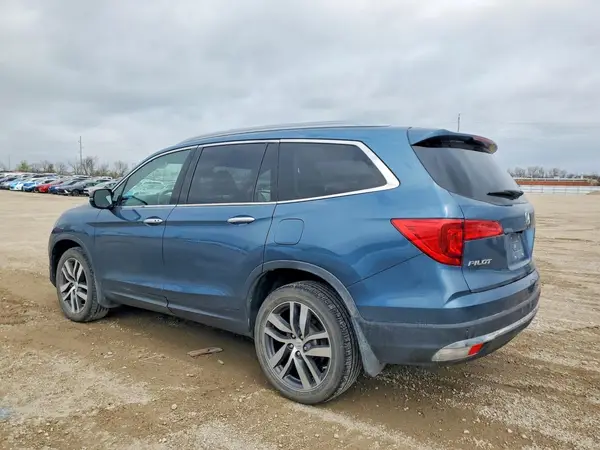 5FNYF6H96HB009595 2017 HONDA PILOT - Image 2