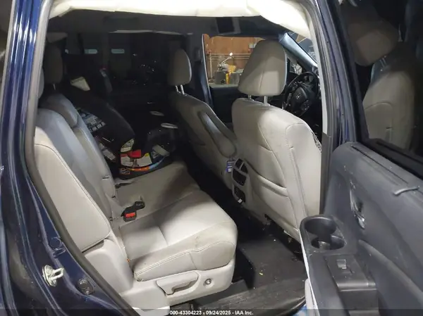 5FNYF6H96HB013243 2017 HONDA PILOT - Image 8