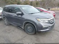 5FNYF6H96HB013873 2017 HONDA PILOT