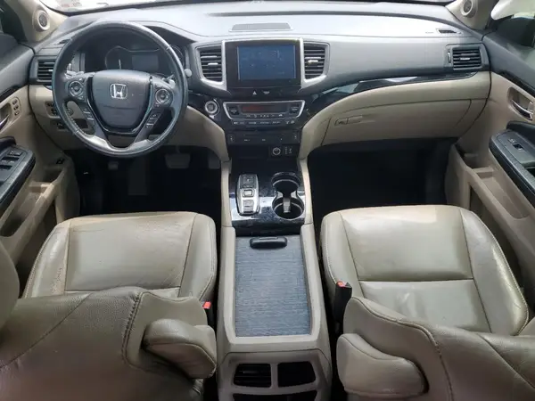 5FNYF6H96HB017311 2017 HONDA PILOT - Image 8