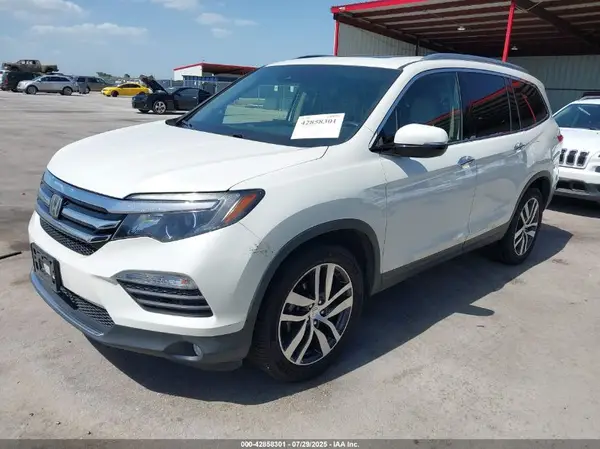 5FNYF6H96HB028339 2017 HONDA PILOT - Image 2