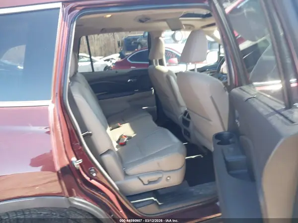 5FNYF6H96HB057274 2017 HONDA PILOT - Image 8