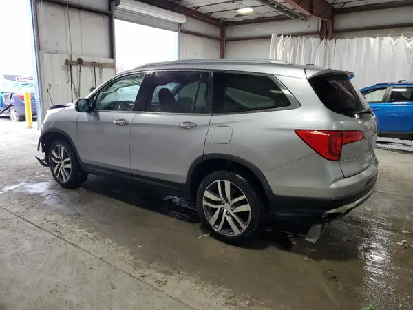 5FNYF6H96HB065164 2017 HONDA PILOT - Image 2