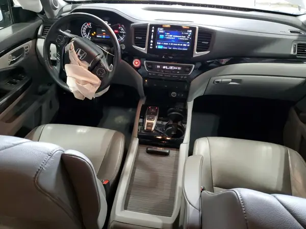 5FNYF6H96HB065164 2017 HONDA PILOT - Image 8
