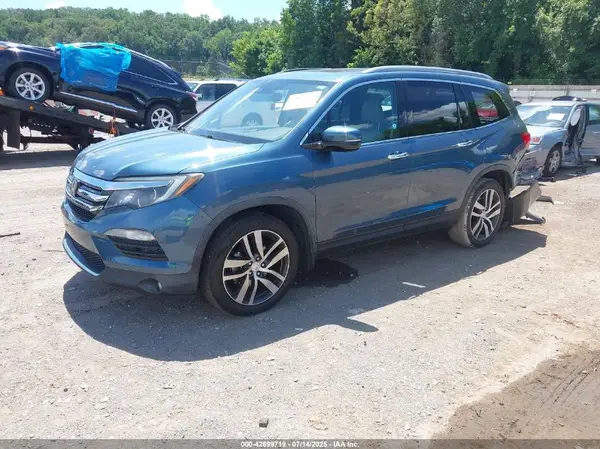 5FNYF6H96HB065858 2017 HONDA PILOT - Image 2