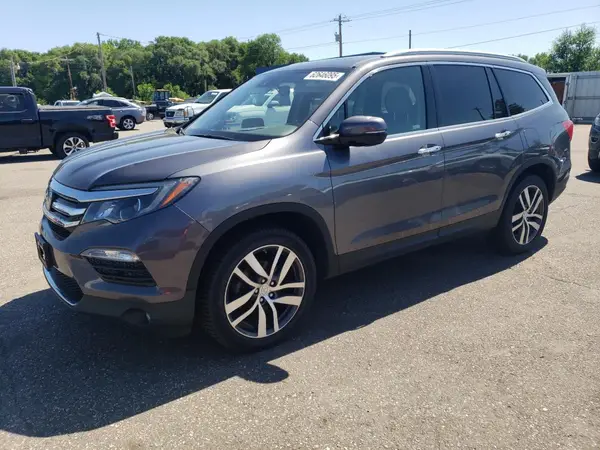 5FNYF6H96HB090064 2017 HONDA PILOT - Image 1