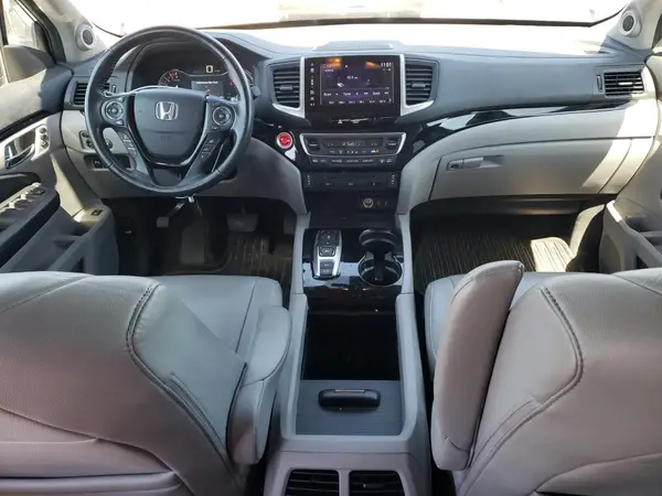 5FNYF6H96HB090064 2017 HONDA PILOT - Image 8